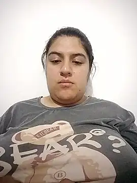 Snapshot of Hammys-stevee chatting on 03-10-26, 12:37 Hammys-stevee online show from 03-10-26, 12:37