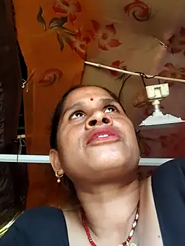 Hot kiran4 online show from 03-31-26, 10:48