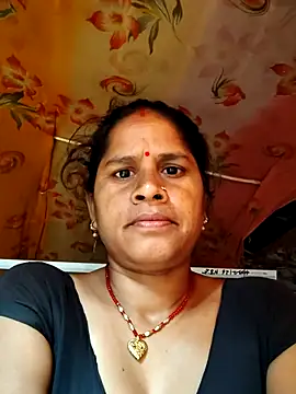 Hot kiran4 online show from 04-05-26, 01:36