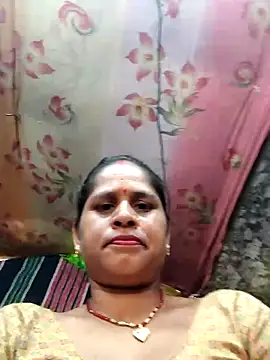 Hot kiran4 online show from 04-20-26, 10:29