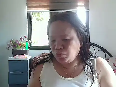 yummychubby29 online show from 06-07-26, 01:43