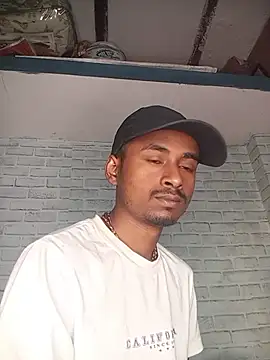 Snapshot of ravimandal chatting on 05-05-26, 04:09 ravimandal online show from 05-05-26, 04:09