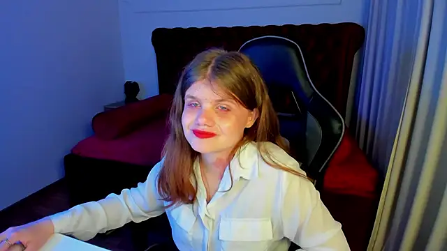 ChloeHalses online show from 05-15-26, 05:09