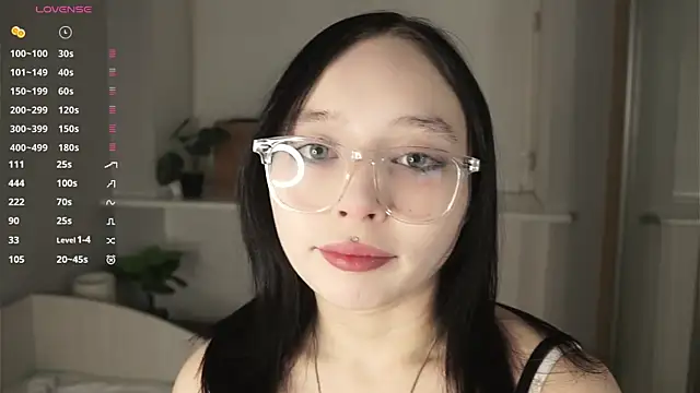 HannaHayles online show from 02-13-26, 06:15