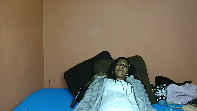 ForeverSexy  online show from 05-03-26, 04:02