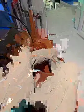 Snapshot of hungryMaya chatting on 02-09-26, 04:33 hungryMaya online show from 02-09-26, 04:33