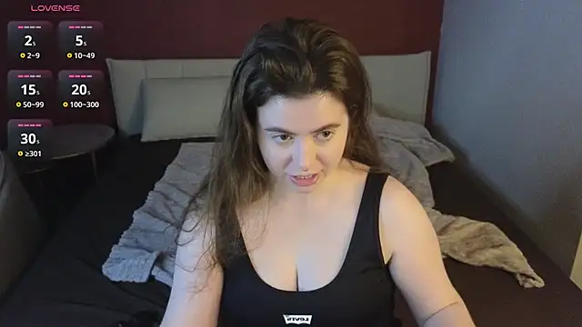 Snapshot of LovingWhisperr chatting on 06-15-26, 01:08 LovingWhisperr online show from 06-15-26, 01:08