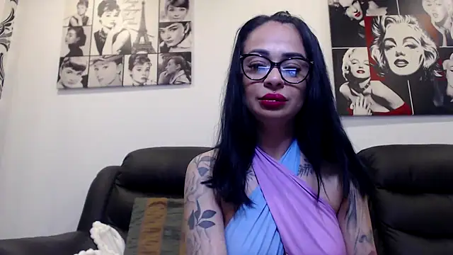 Snapshot of BrianaBloom chatting on 05-03-26, 06:47 BrianaBloom online show from 05-03-26, 06:47