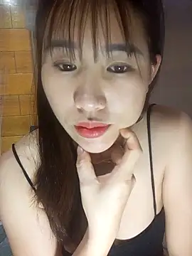 Yui-Ch1682 online show from 02-20-26, 08:49