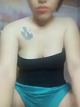 Snapshot of Yui-Ch1682 chatting on 06-06-26, 02:22 Yui-Ch1682 online show from 06-06-26, 02:22