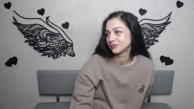 EvaClarkk online show from 05-31-26, 05:15