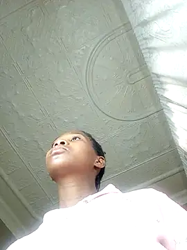 PussyFarrie online show from 04-24-26, 06:27