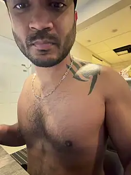 DaggerTie online show from 02-05-26, 02:00