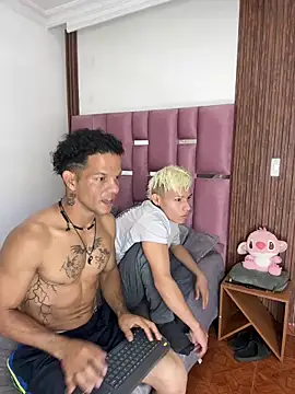 MaxyRyan online show from 02-13-26, 12:56