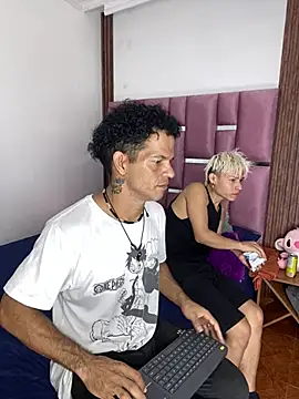 MaxyRyan online show from 02-26-26, 12:59