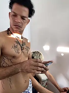 MaxyRyan online show from 04-03-26, 12:03