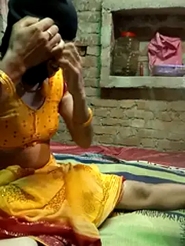 Snapshot of diwana475 chatting on 07-04-26, 03:51 diwana475 online show from 07-04-26, 03:51