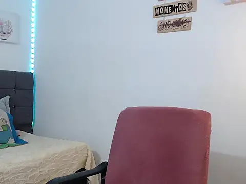 latin riahnna jp online show from 04-21-26, 09:06