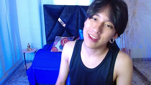 nikoo 18 online show from 03-24-26, 02:22