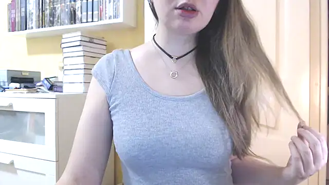 Snapshot of Tasiya chatting on 02-26-26, 12:15 Tasiya online show from 02-26-26, 12:15