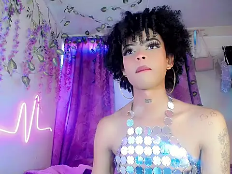 DahliaGill online show from 07-28-26, 12:23
