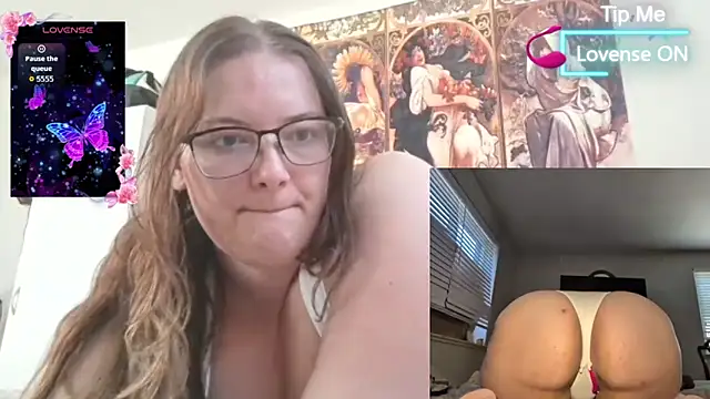 Snapshot of lillythotz chatting on 04-06-26, 07:15 lillythotz online show from 04-06-26, 07:15