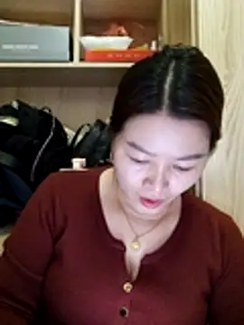 Jennie dogy online show from 05-12-26, 01:14