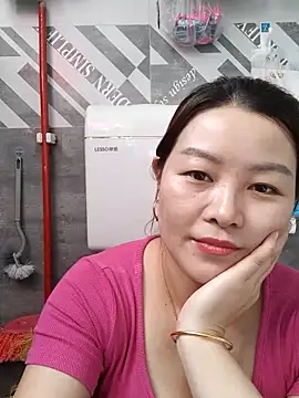 Jennie dogy online show from 05-25-26, 01:44