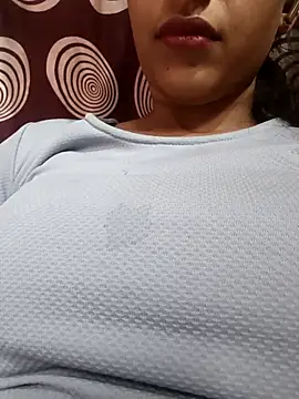komalsharma99 online show from 05-08-26, 06:30