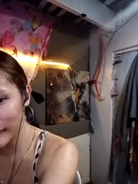 GeorginaLove09 online show from 05-22-26, 08:32