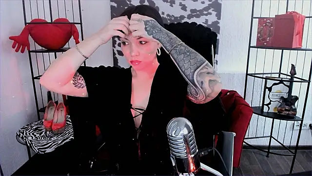 Snapshot of NeoGeisha chatting on 02-20-26, 07:43 NeoGeisha online show from 02-20-26, 07:43