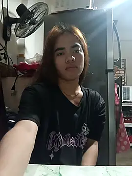 Snapshot of Wildcam21 chatting on 02-20-26, 06:26 Wildcam21 online show from 02-20-26, 06:26