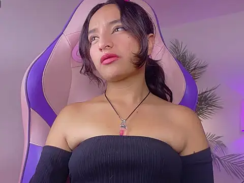 emily jonexs online show from 06-20-26, 06:22