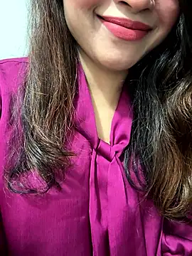 riya sharma11 online show from 04-18-26, 07:58