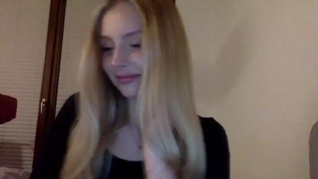 MayaWetDream online show from 04-29-26, 08:26