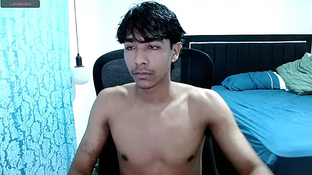 Snapshot of Pedestal_diamant chatting on 03-11-26, 12:16 Pedestal diamant online show from 03-11-26, 12:16