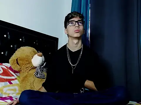 gabriel x18 online show from 02-09-26, 12:42