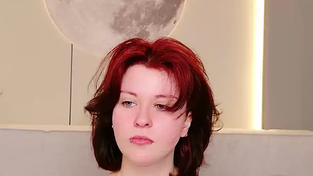 Milana Bold online show from 05-19-26, 08:26