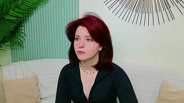 Milana Bold online show from 06-26-26, 08:35