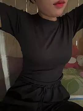 DoliceGirl2k online show from 06-02-26, 02:02