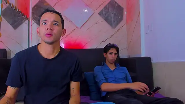 Snapshot of Wonka_1 chatting on 02-08-26, 04:16 Wonka 1 online show from 02-08-26, 04:16