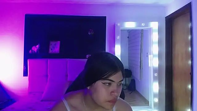 Snapshot of Katia_pretty_x chatting on 02-21-26, 03:51 Katia pretty x online show from 02-21-26, 03:51