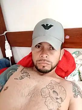 Snapshot of Branquinho-k chatting on 02-09-26, 10:58 Branquinho-k online show from 02-09-26, 10:58