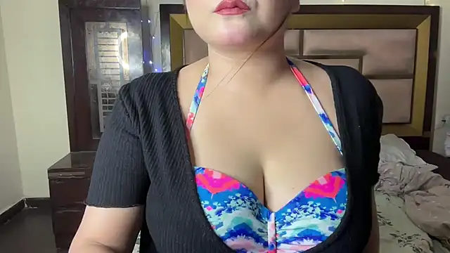 Hersheykaur online show from 06-09-26, 08:53