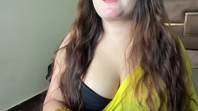 Hersheykaur online show from 07-24-26, 10:30