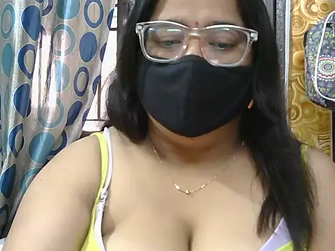 GangbangCouple online show from 04-14-26, 09:26