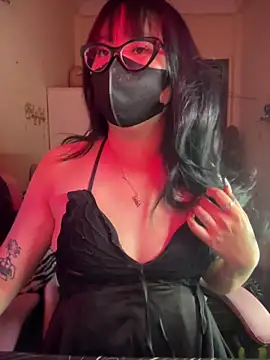 HaleyKin online show from 04-08-26, 05:24