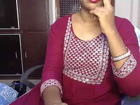 VixenNandhu online show from 04-18-26, 06:23