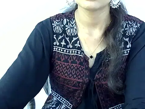 Snapshot of Mehaak_ chatting on 05-10-26, 07:35 Mehaak online show from 05-10-26, 07:35