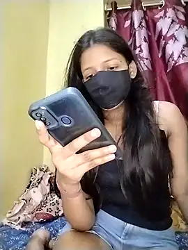Snapshot of Naina-hott chatting on 05-02-26, 06:35 Naina-hott online show from 05-02-26, 06:35